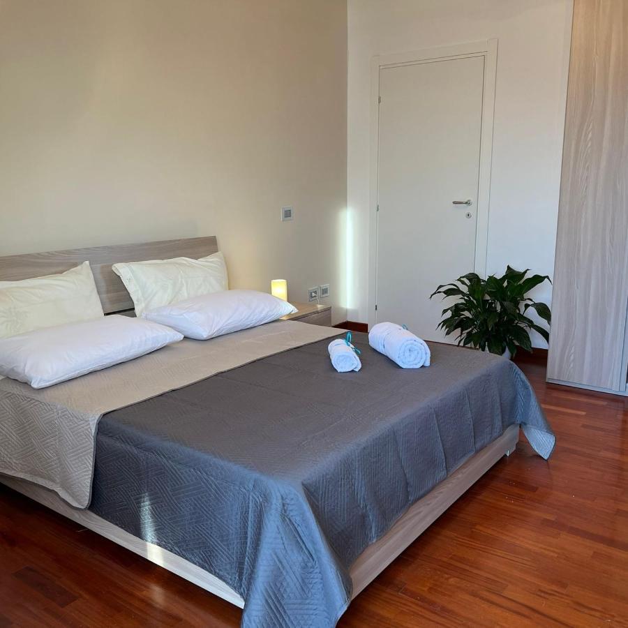 Vip Sul Mare Bed & Breakfast Кастеламаре ди Стабия Екстериор снимка